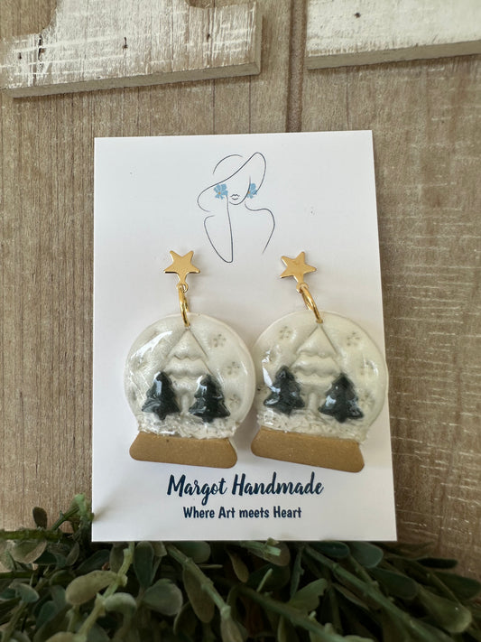 Snowglobe Earring with gold plated Star post